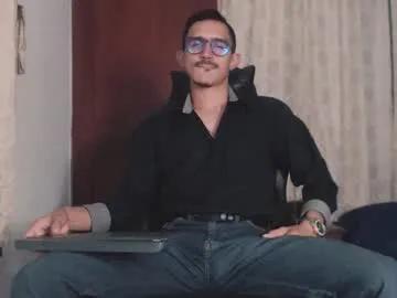 Freechat xxxhome_alonexxx on Chaturbate