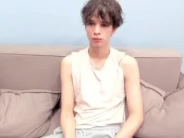 your_shy_guy on Chaturbate