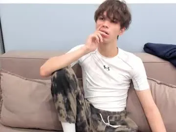 your_shy_guy on Chaturbate