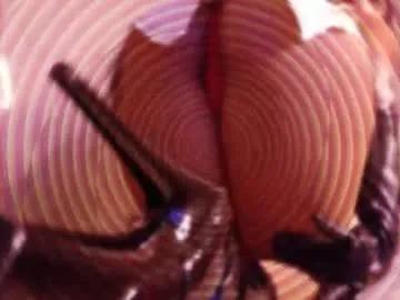 Freechat yourcutemolly on Chaturbate