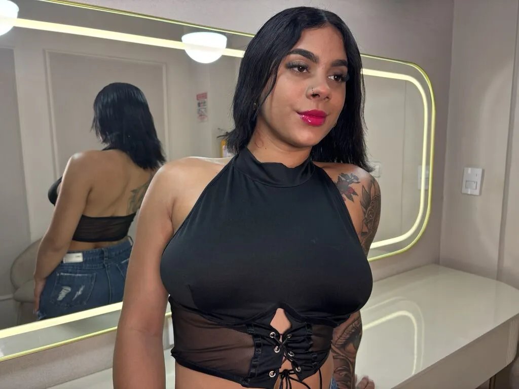 CloeeMilano — I enjoy anal play yes, I have a big latina - ass, fuck with friends in special streaming, you turn me a babysitter +18, I share my scenes at history per pay, blowjob to deep throat so messy with a lot of saliva. turn me your hardcore pornstar in...