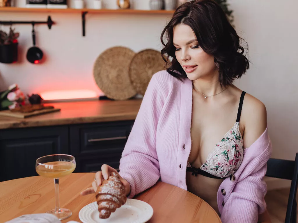 KateSamoilova — sex, good clothes , food