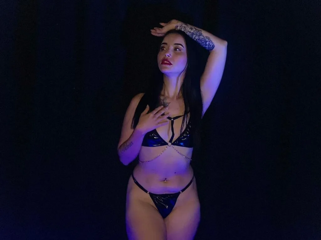 MeganLacey — I have no limits, I enjoy anal sex, especially when I have a giant cock that crushes my ass, I love rough sex, men with imagination in love, and I enjoy oral sex to the fullest, having my pussy stimulated with saliva Let him slide up to my anus to...