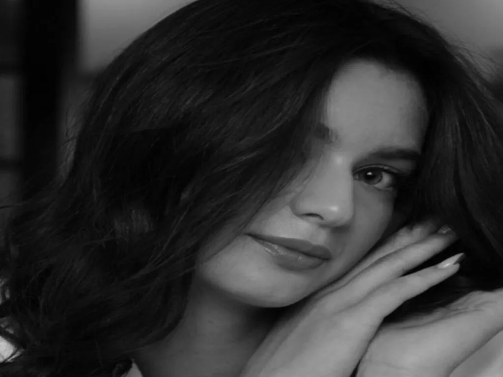 RosaMunoz — Words are lovely, but tips are truly amazing and always appreciated 