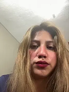 -Adrilux- on StripChat