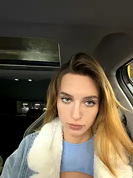 -AngelAri- on StripChat