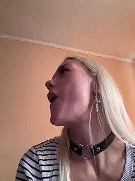 Freechat -Sexy_Barbie- on StripChat