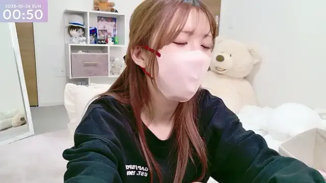 -SHINON- on StripChat