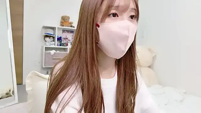 -SHINON- on StripChat