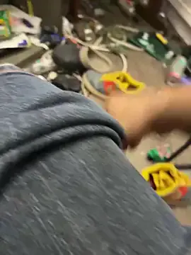 2addictivelyhorny on StripChat