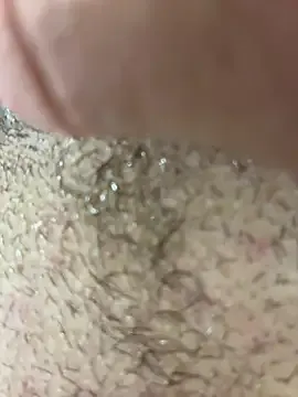 2addictivelyhorny on StripChat