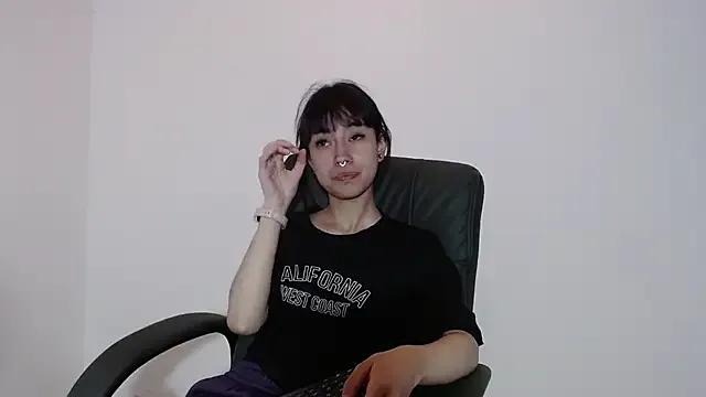 Freechat _mavis2 on StripChat