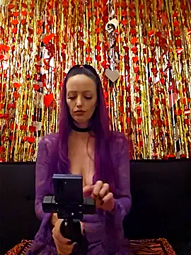 Adrina_Drake — Freechat on StripChat