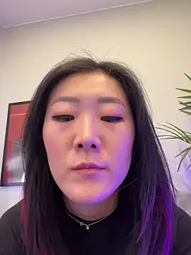 AikoYamada on StripChat
