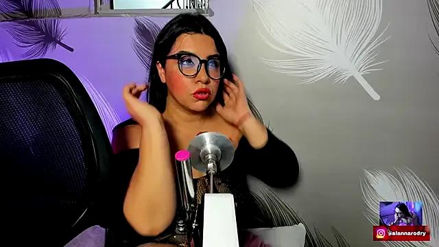 Alanna-sloppy on StripChat 