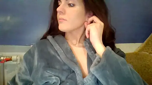 AliceTailor's avatar