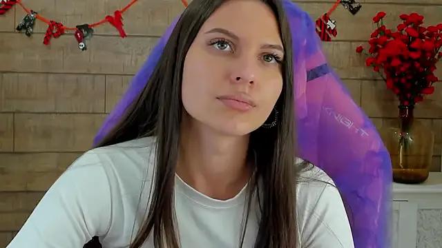 Freechat AlisaVersailles on StripChat