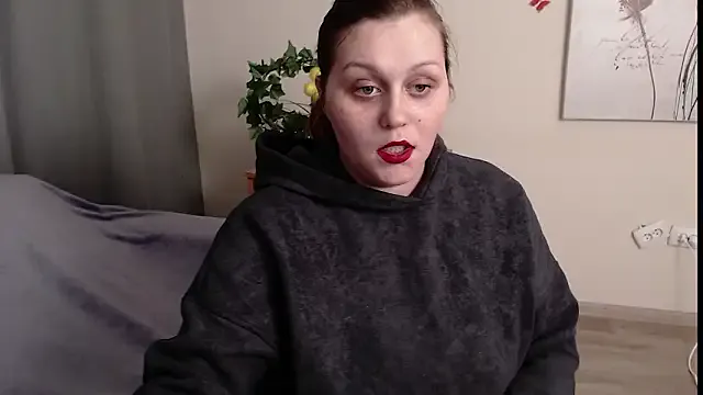 Alisawoods_ model from sc