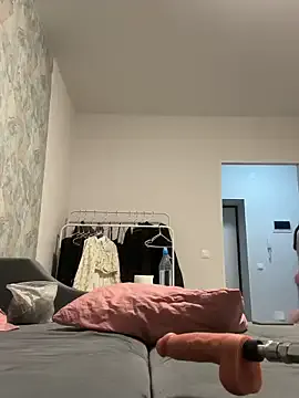 AlishaOfThorns on StripChat