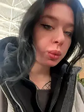 AlishaOfThorns on StripChat