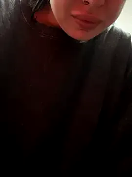 AlishaOfThorns on StripChat