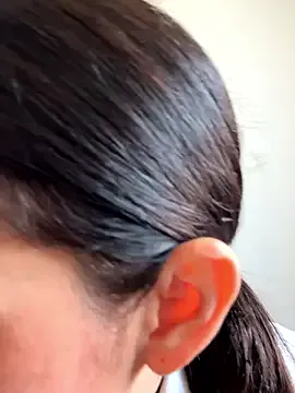 Alysson-- on StripChat