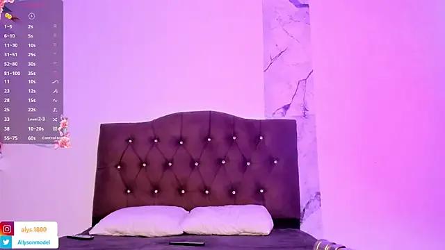 Freechat alysson_18 on StripChat