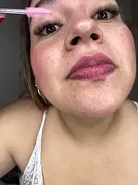 Amira_Malia on StripChat