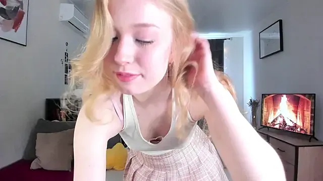 AmyLouWood — take off dress