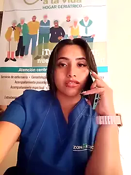 ANDREA-10_ on StripChat