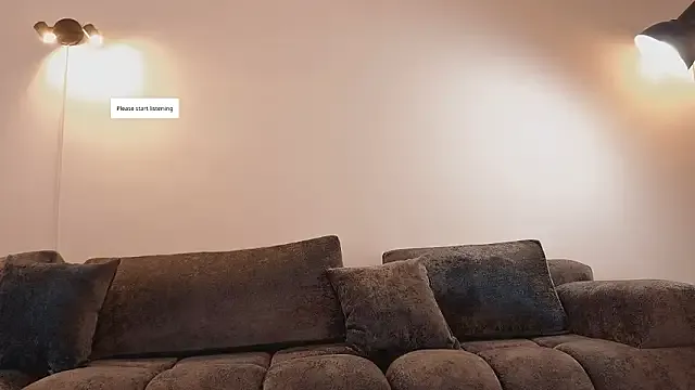 angelinepossy — 4 fingers in my pussy