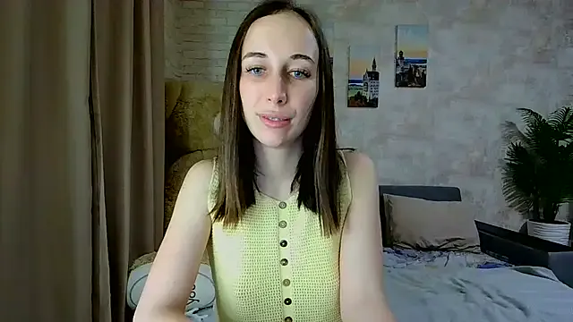 Anika_bloom on StripChat