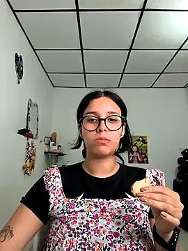 Annya-sweet — I'll show you my video of me sucking dic