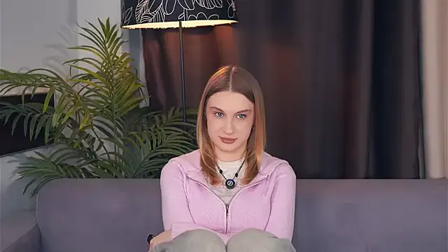 ArthurShont1 — Play with my top and hair