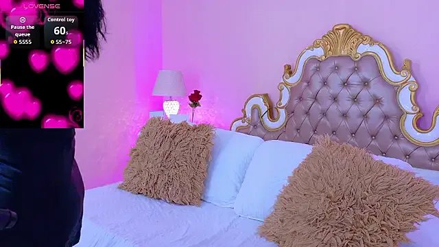 AryCorinne on StripChat