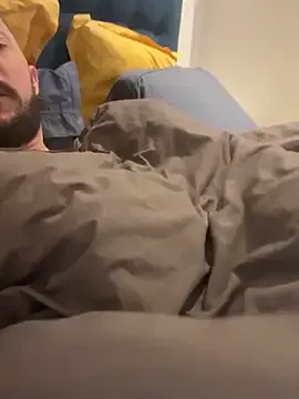 AZOPMOB18999 — CumBande fort