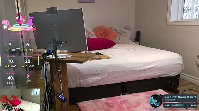 BaditaLuna on StripChat