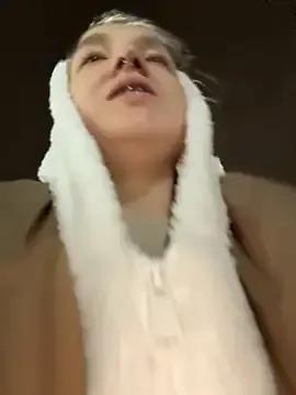 StripChat bambi_lu is Freechat bambi_lu — tight cameltoe and rub pussy lips