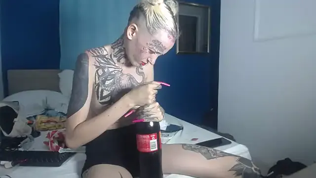barbara_anal_squirt_ on StripChat