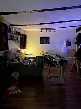 BlueVelvetBat on StripChat