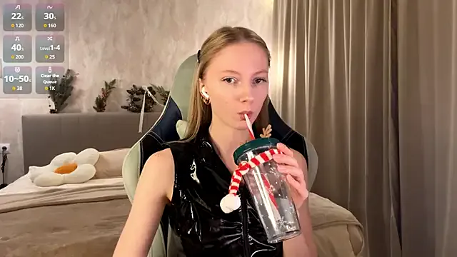 BrightAnnie on StripChat