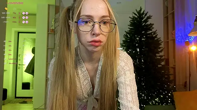 BritaKiss on StripChat