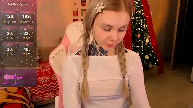 Britney_Lynch on StripChat