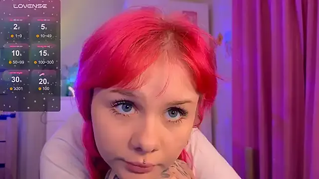 Britney_Lynch on StripChat