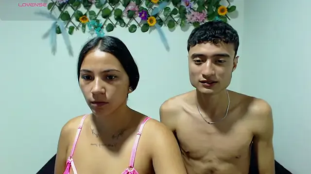 camiYwY on StripChat