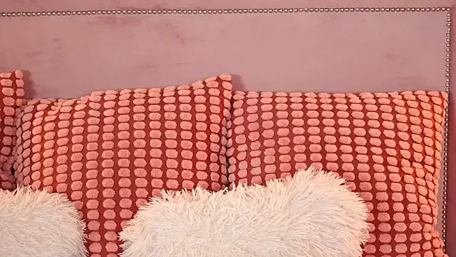 ChannelAngeless on StripChat