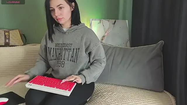 Freechat Charlotte_Woods on StripChat