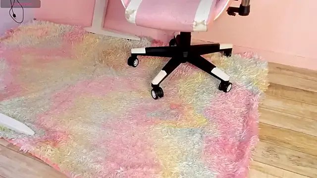 CharlotteMuller on StripChat