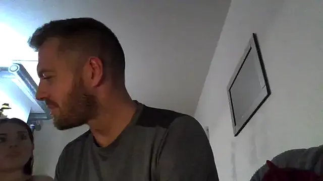 cheekycherryx on StripChat 