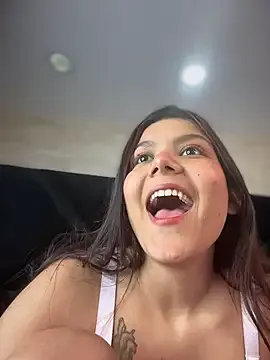 CherrySmirkXXX on StripChat